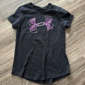 Girls UA tshirt